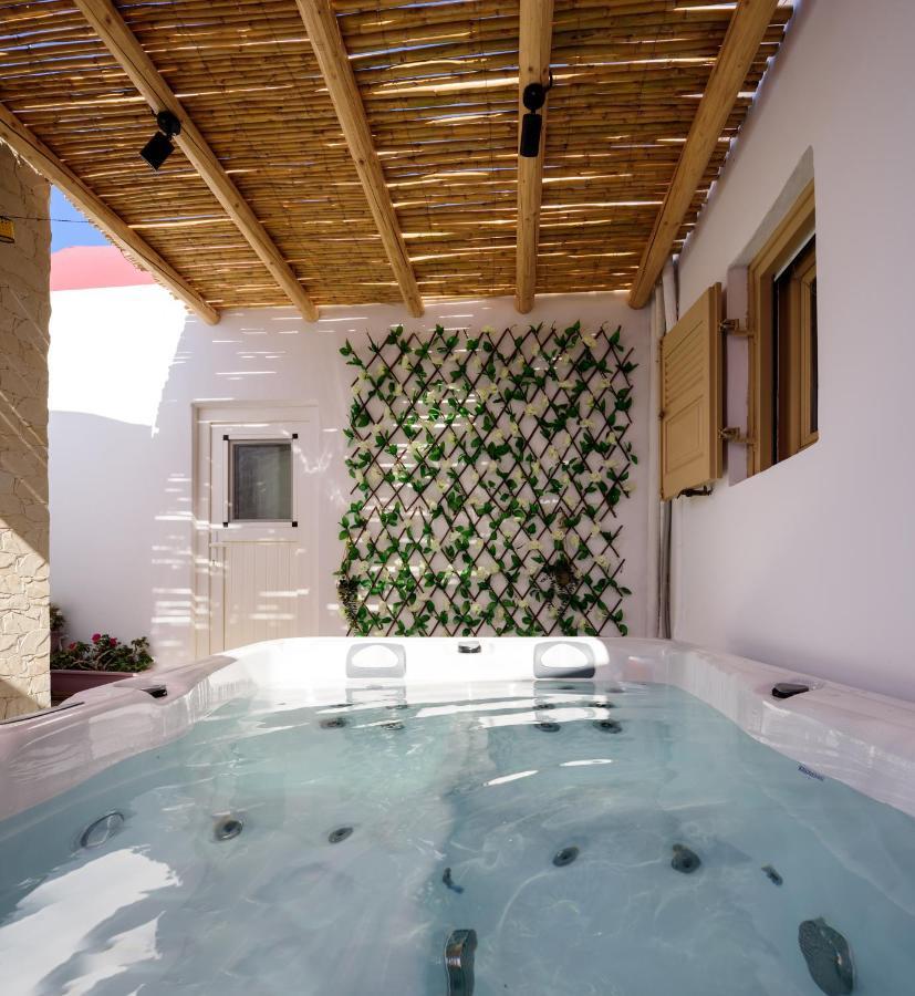Heart Of Oia - Private House With Jacuzzi Apartman Kültér fotó